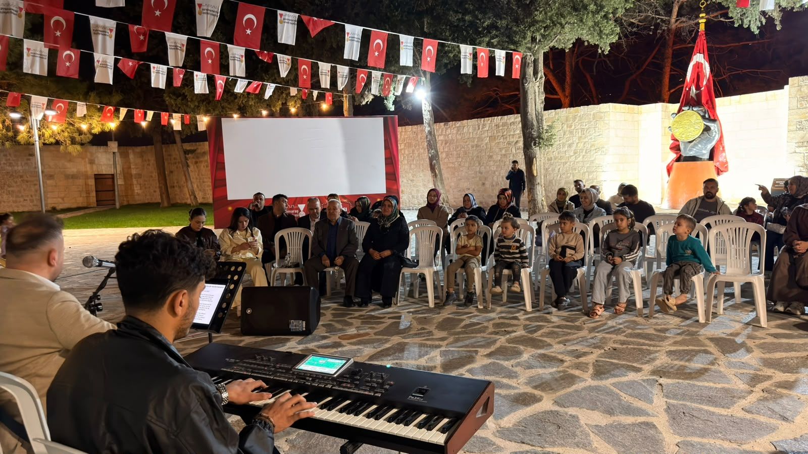 Mahzuni Şerif Anma Programı1